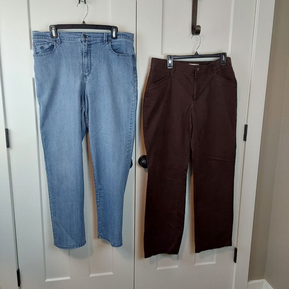 Two pair bundle Gloria Vanderbilt/Christopher & Banks Sz 14